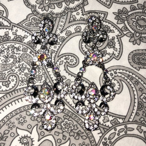 ⬇️ Long rhinestone earrings - Picture 1 of 4